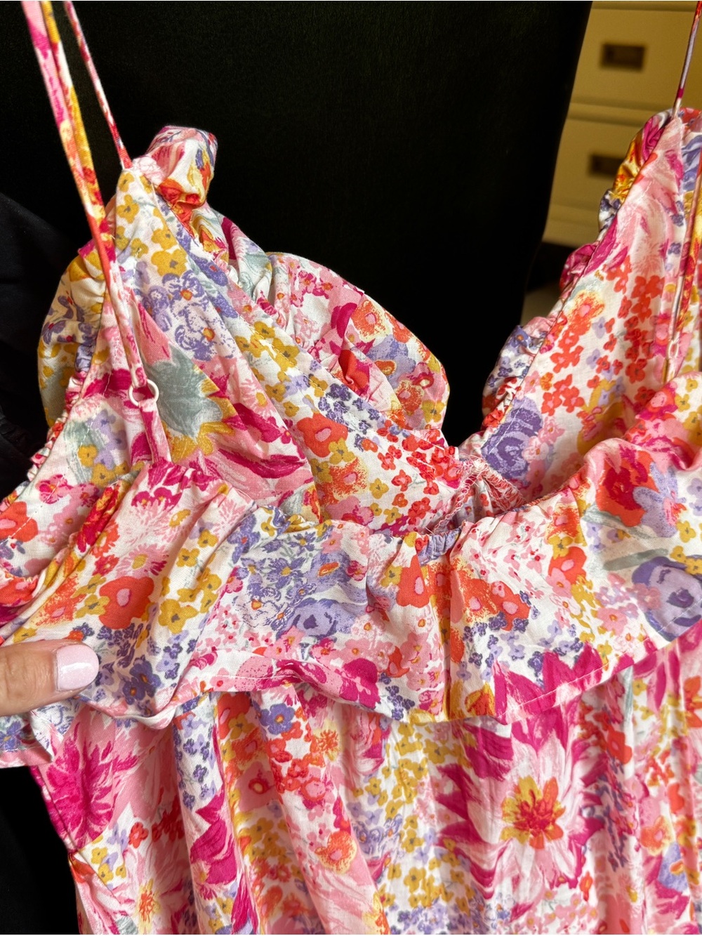 H&M 2 for 1: Ruffle, Vneck Maxi Dresses - Picture 8 of 8